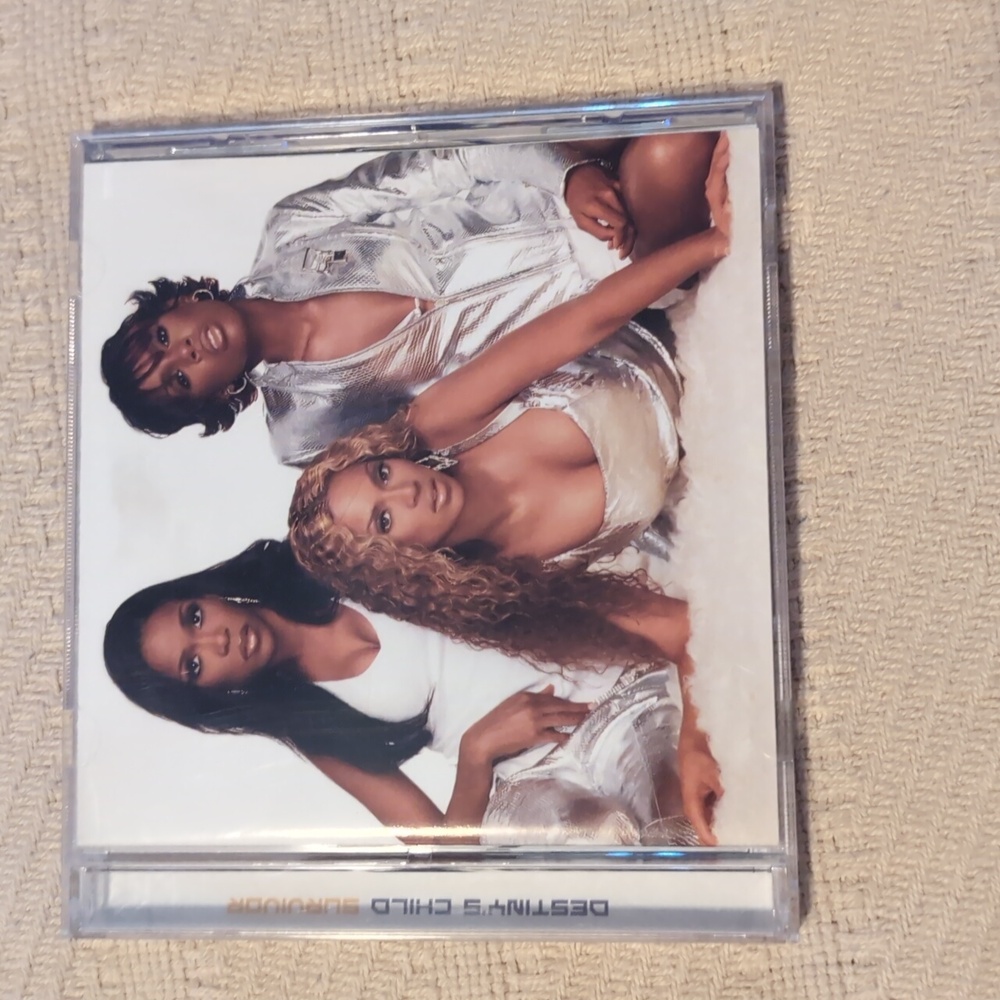 Vintage 2001 DESTINY’S CHILD SURVIVOR CD